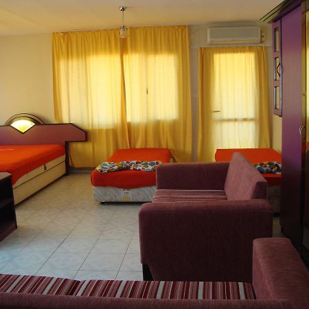 Degerli Motel Seferihisar Dış mekan fotoğraf