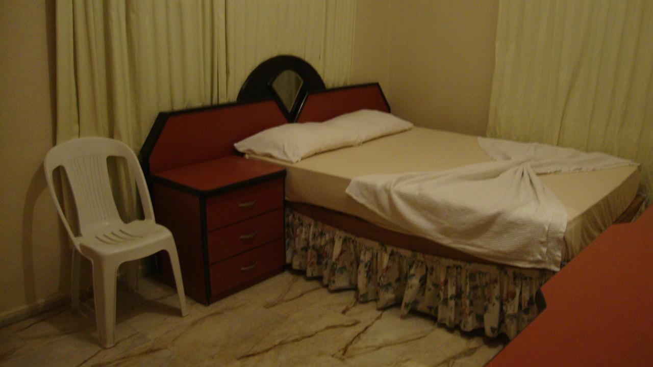 Degerli Motel Seferihisar Oda fotoğraf